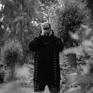 Freunde kommen, Freunde gehen (feat. TaCino) (Explicit)