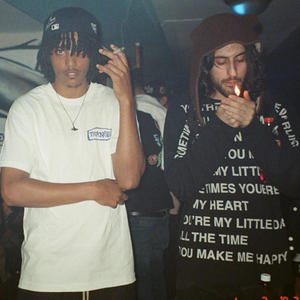 Walk Down (feat. Draamatic) (Explicit)