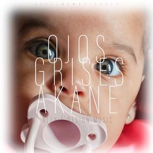 Ojos grises akane