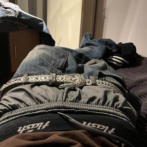 Geronimo - Poniendo la Ficha (Explicit)