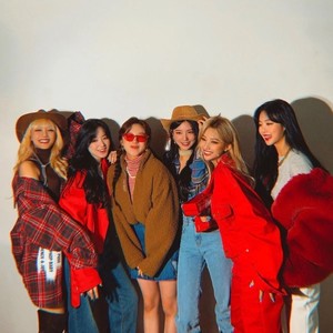 TOMBOY（G)I-DLE