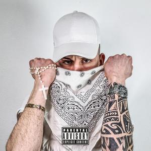 WHITE BANDANA (feat. b4ggio) [Explicit]