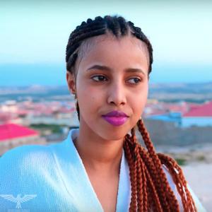 Adaan Kugu Dawooba(feat. Cabdijibaar Gacaliye)