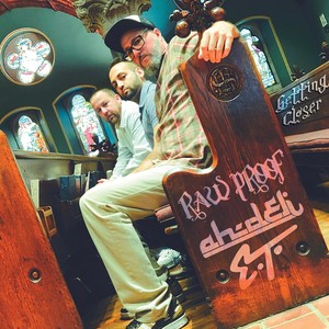 Getting Closer (feat. Ah-Deli & E.T.) (Explicit)