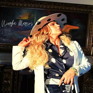 Niurka Marcos - Se Busca un Hombre