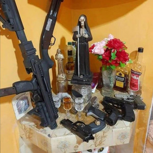 shoestrings (Explicit)