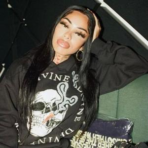STUNT (feat. Kaelah Deville) (Explicit)