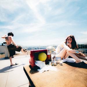 TU DEVIENS QUOI EN CE MOMENT ? (Explicit)