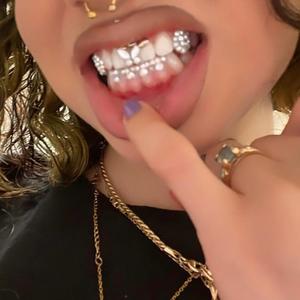 Canaria (feat. DGV & gazza) (Explicit)