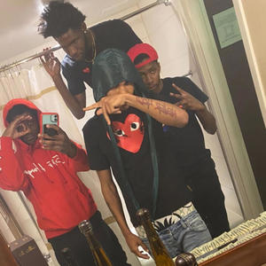 Town Most Wanted (feat. Flock Money) (Explicit)