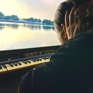 천사, 안녕 (你好,天使)