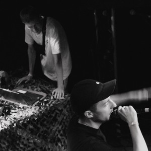 Schwerkraft (Explicit)