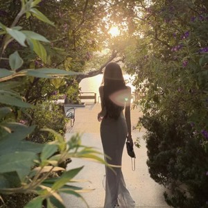 跟我一起蹦蹦跳跳