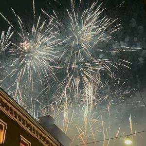 fuochi d'artificio (Explicit)