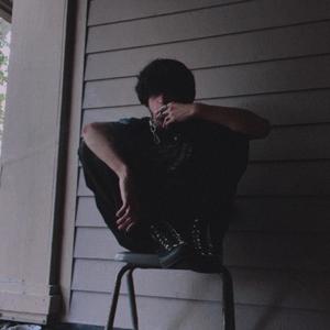 no Money (Explicit)