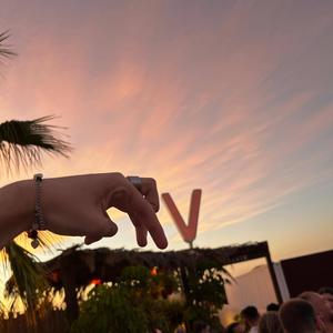 MUITO BONITA (feat. Go$t & Rheezy)