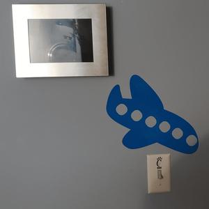 Hold on(feat. Ronan Casanova)