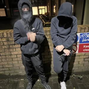 Tellin Em Shits (feat. sosaine & STV Troy) (Explicit)