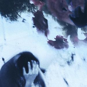 seguir sufriendo (feat. Hazme Caso)