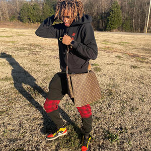 Space cadet (feat. Mal Ag) (Explicit)