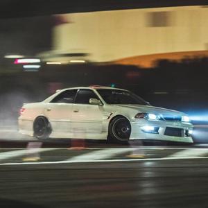 DANCE FLOOR (Explicit)封面