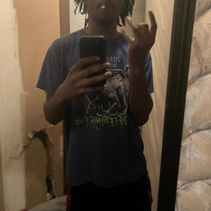 Strike vibes (feat. Overlly$lime) (Explicit)