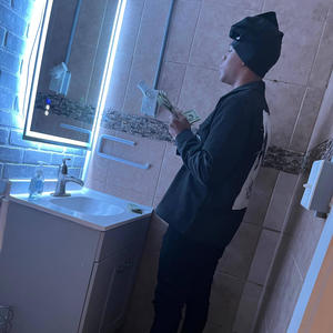 Button boyz (feat. Exit9dre & Thurmmoney|Explicit)