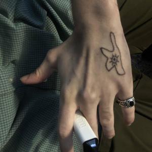 confidence and carelessness (feat. Jackie Platinum) (Explicit)