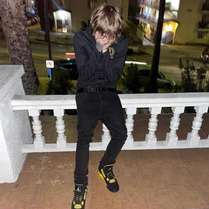 cookie (feat. boolymon) (Explicit)