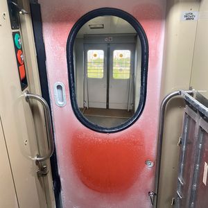 двери (Explicit)