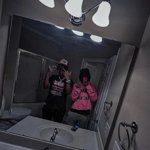 Flippin Trucks (feat. Lil Bandz) (Explicit)