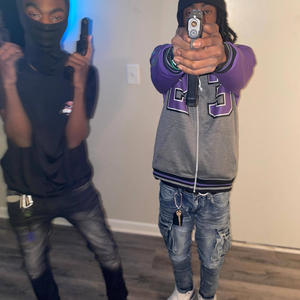 Laser Tag (feat. YPN LilVeezie) (Explicit)