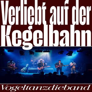 Verliebt auf der Kegelbahn