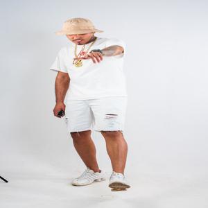 MTG - MINHA EX VS TENTEI LIGAR (feat. Mc Kn bh) (Explicit)