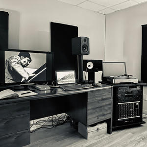 fallingup (feat. Coreef & Adrian) (Explicit)