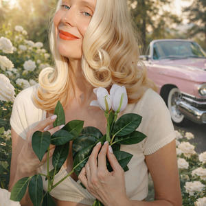 Hope McFarlin - White Roses and A Pink Cadillac
