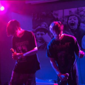 kiss me (feat. Joli) (Explicit)