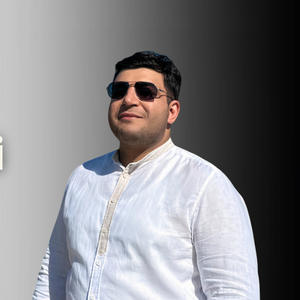 Papayi Axjik (Daddy's daughter)