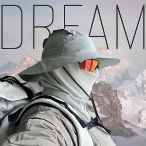 DREAМ