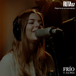 Frío (Directo en Estudio Brazil)