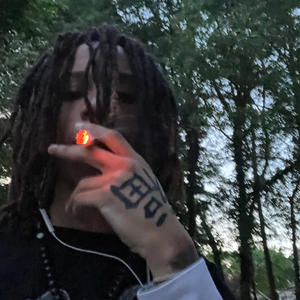 Carnival (feat. Lakebrewmedia) (Explicit)