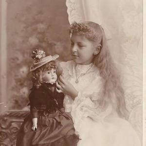 古董娃娃 (原曲：万字情诗) (ACE虚拟歌姬)