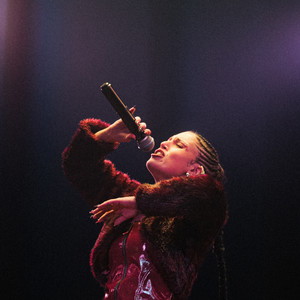 Fate (En Vivo|Explicit)