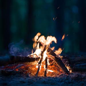 Night campfire loop