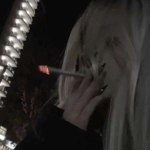 jumpin out (feat. ih8ski) (Explicit)