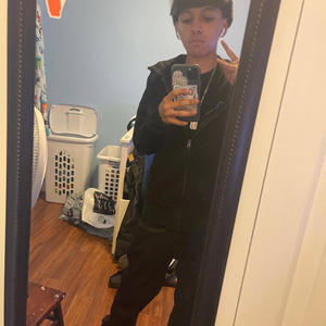 get on (feat. lo chapo) (Explicit)