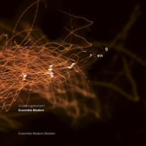 Kammersymphonie für 15 Soloinstrumente, Op. 9 (Live)