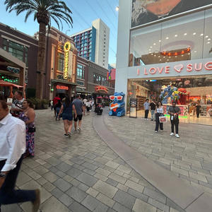 Cowboys Don't Die (feat. SyhG) (Explicit)