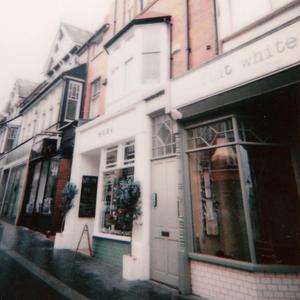 between us (feat. Oscar Jakonen & Zen Dojo)