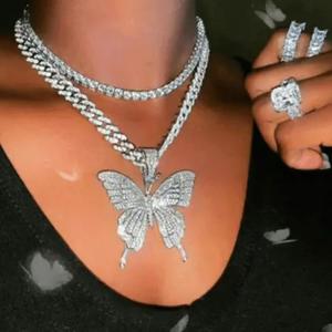 Ringe & Ketten (Explicit)